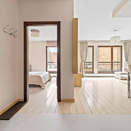 Prestige Szafarnia Old Town & Parking By Alqueen Apartman Gdańsk